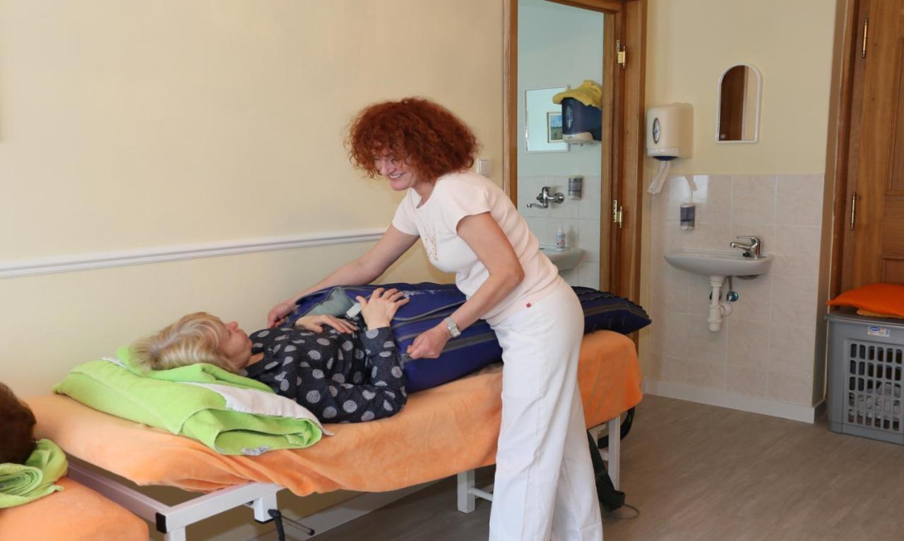 Spa Hotel Purkyne Karlovy Vary Ngoại thất bức ảnh